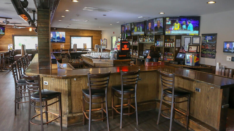 Sidelines East Sports Bar & Grill - Gallery Photo 1